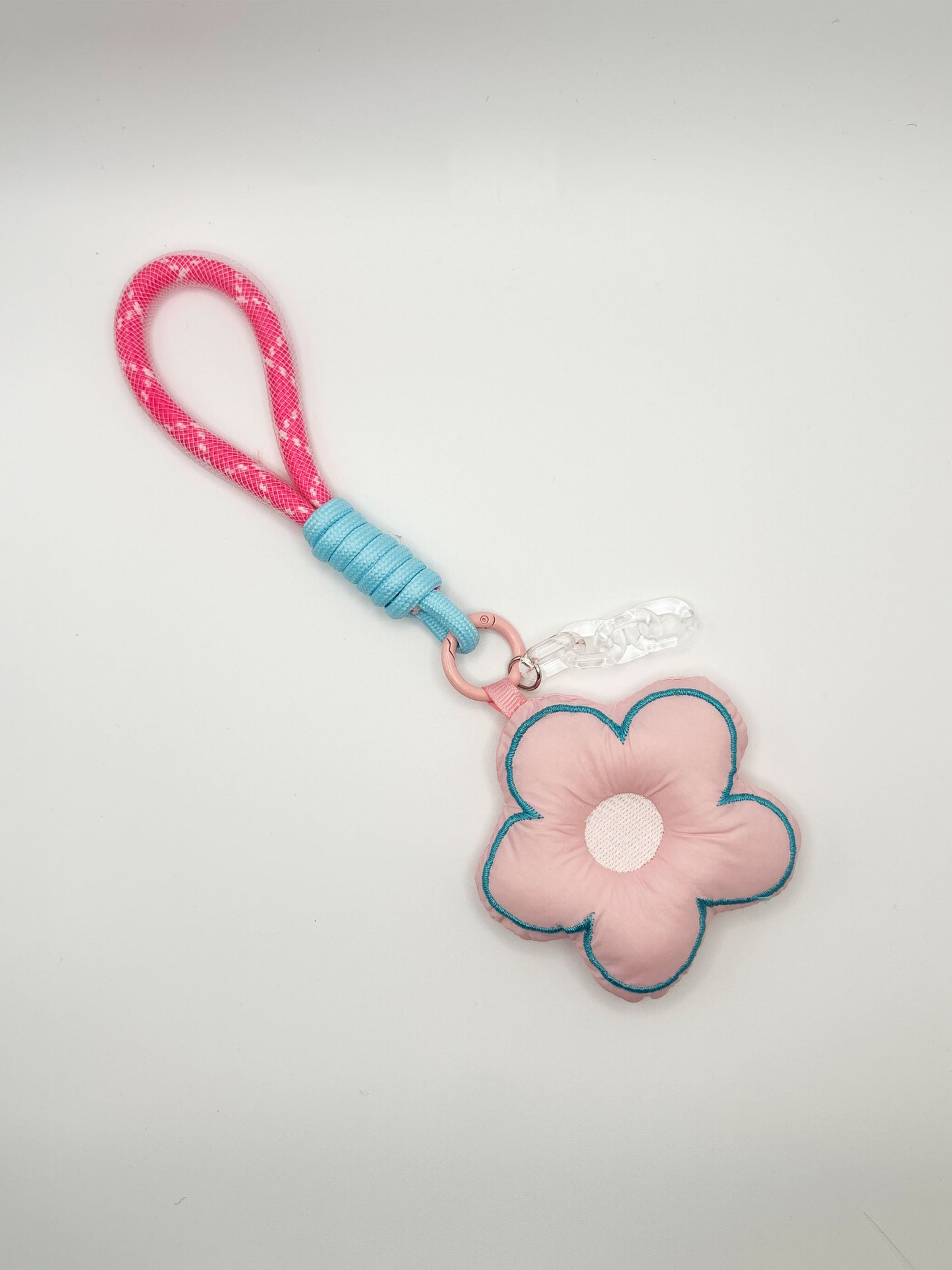 Bag charm - Fluffy Bloom