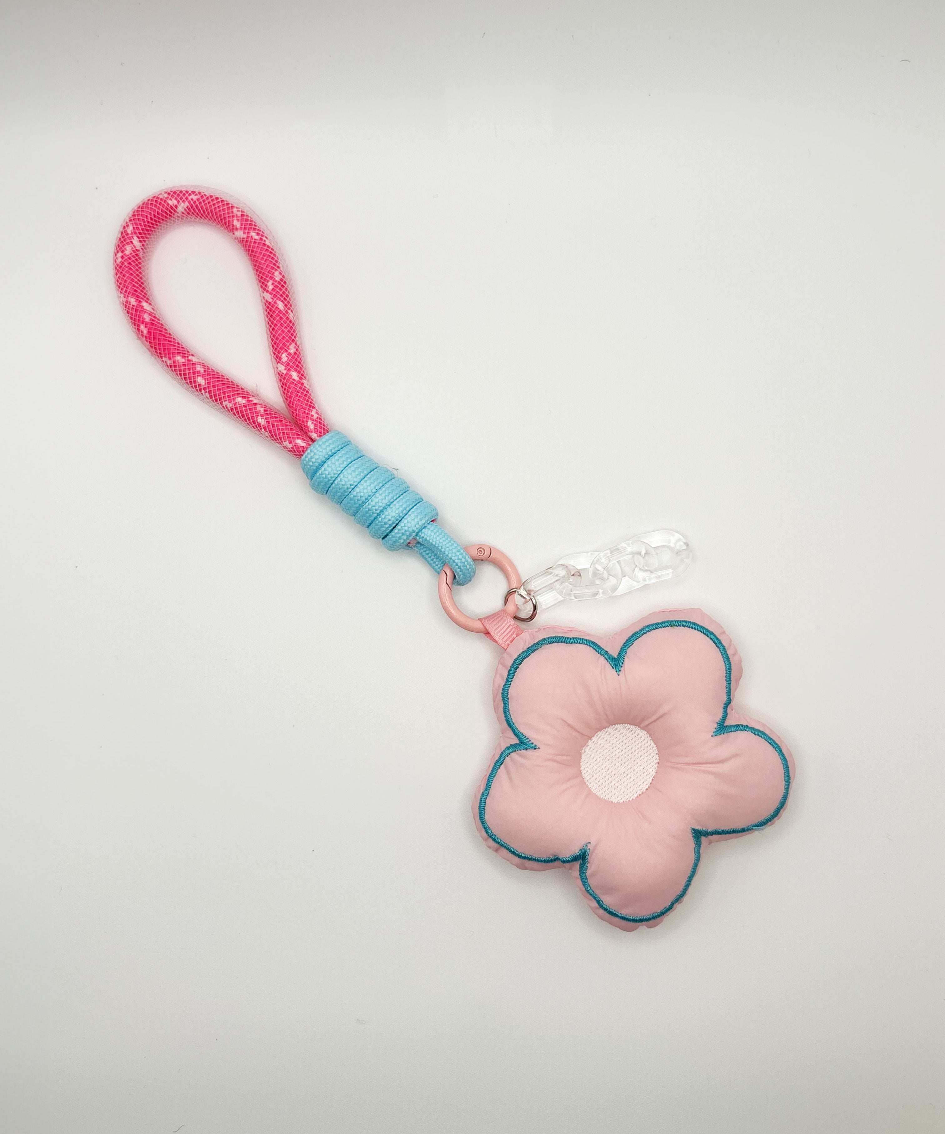 Bag charm - Fluffy Bloom